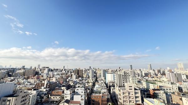 洋室（１）から望む景色（眺望は永続的に保証されるものではありません）