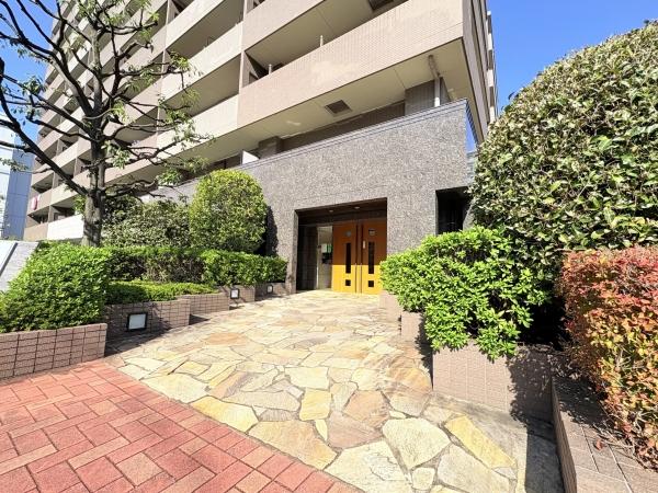 エントランスアプローチ