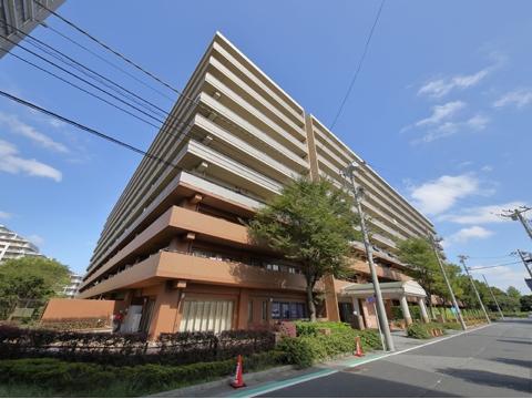 建物外観（１０階建　総戸数１９７戸）