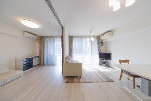 リビングダイニング