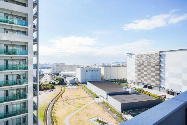 フィットネスルーム（利用料無料）などが併設してある中庭がございます