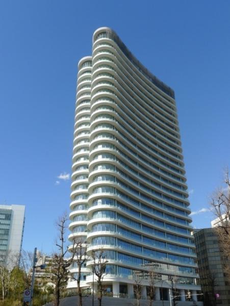 2017年築、パークコート青山ザタワー