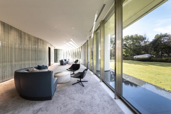 ガーデンラウンジ（所在階：2階）