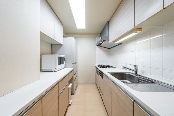 ゆったりと湯船に浸かれる１４１８サイズの浴室