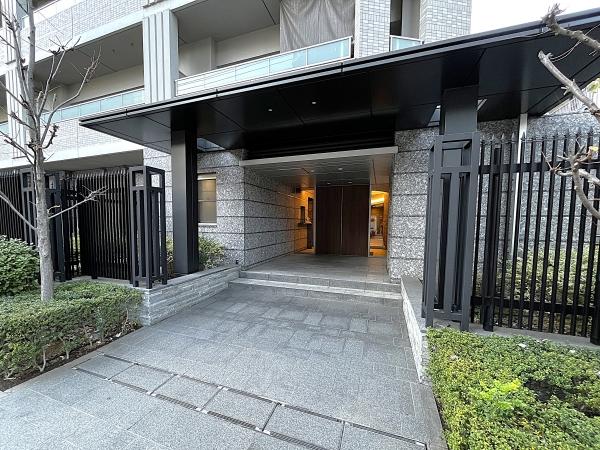 エントランスアプローチ