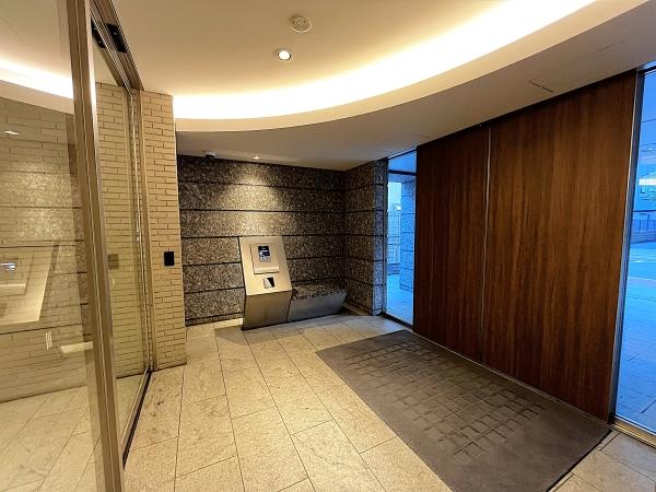 エントランスアプローチ