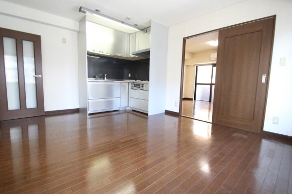 リビングダイニング