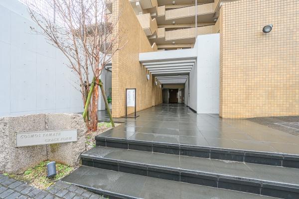 エントランス外観