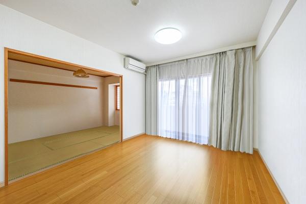 エントランス外観