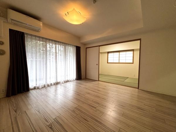 約１２．１帖　床暖房のあるリビングダイニング