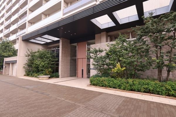 センターコートエントランス前