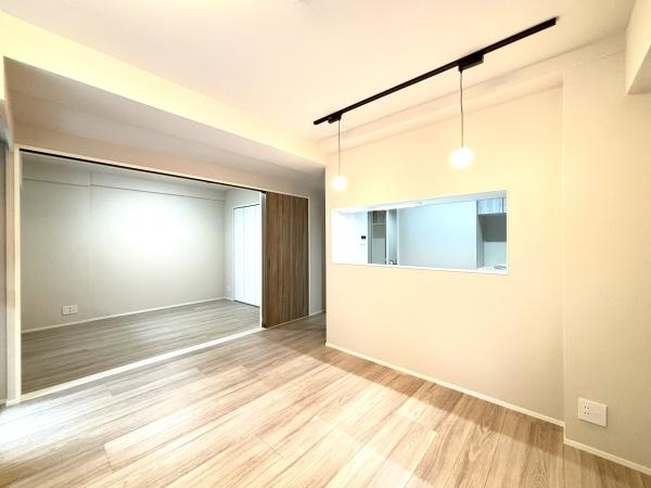 リビングダイニング