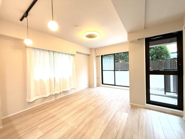 リビングダイニング