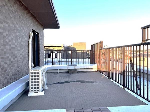 南東向きルーフバルコニーからの眺望