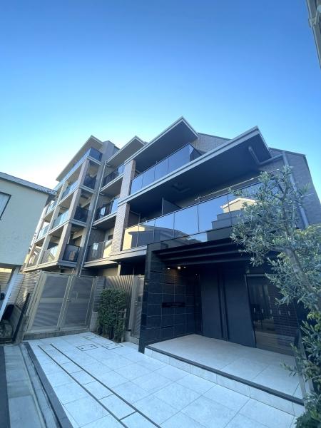 ２０２０年７月築×最寄り駅徒歩４分の立地