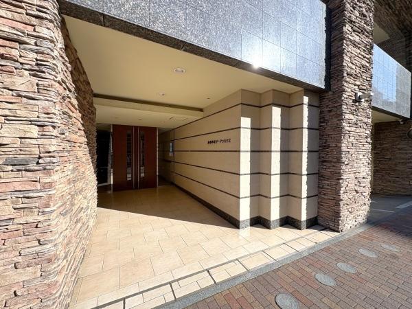 ２０００年９月竣工