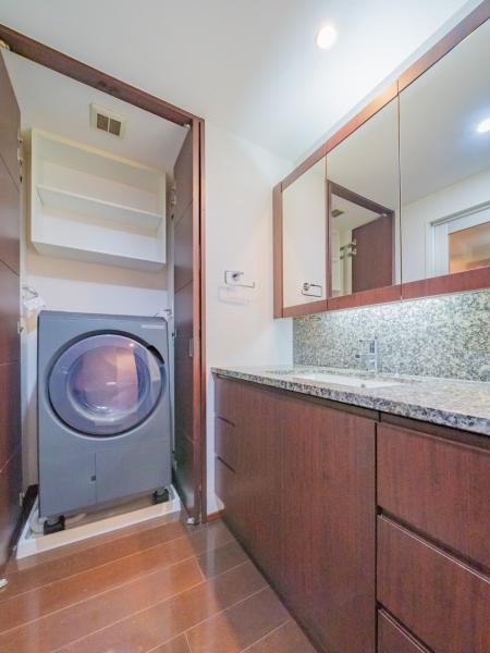 システムキッチン（ディスポーザー、食器洗い乾燥機、浄水器）