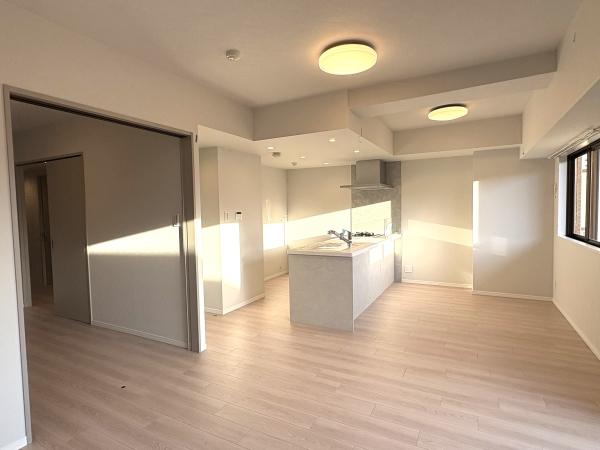 約15.9帖のリビングダイニング