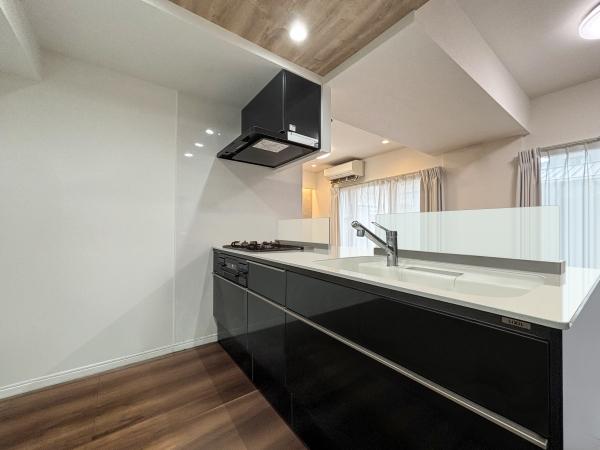 南向きのリビング　CGで作成したリフォームイメージです。