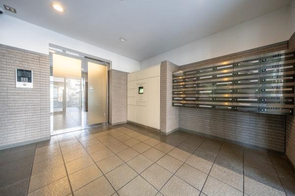 住まう方を迎え入れるエントランス