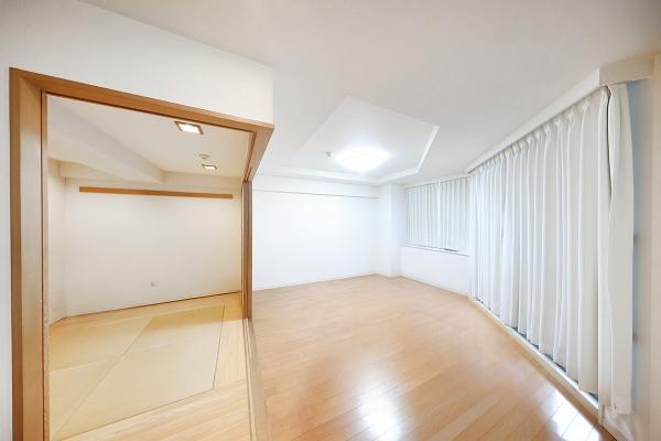 ライオンズステージ横濱キャナルスクエア 外観