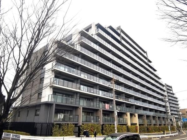 全棟戸数319戸の大規模レジデンス