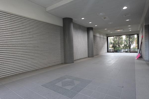 管理が行き届いたエントランスホール