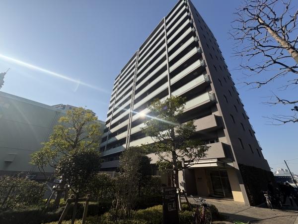 2013年11月完成　総戸数124戸のリバーサイドマンション