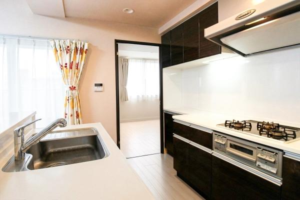 リビングダイニング約14.5帖（CGで作成したリフォームイメージです）