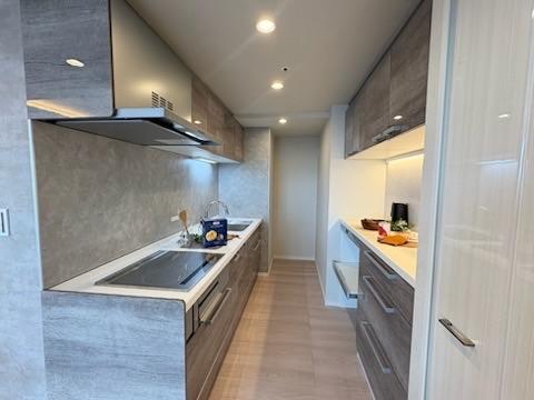 約17.8帖の広々としたリビングダイニングキッチン