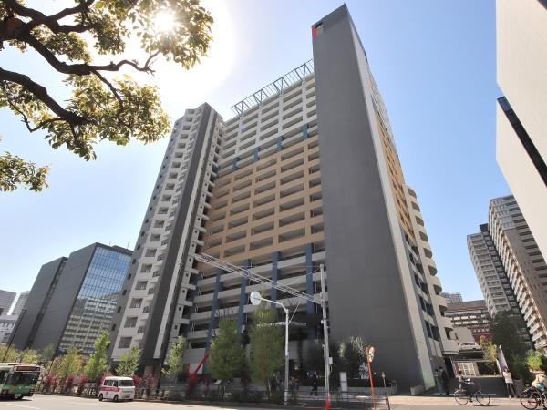 明るく現代的に感じさせる3色構成の外観フォルム