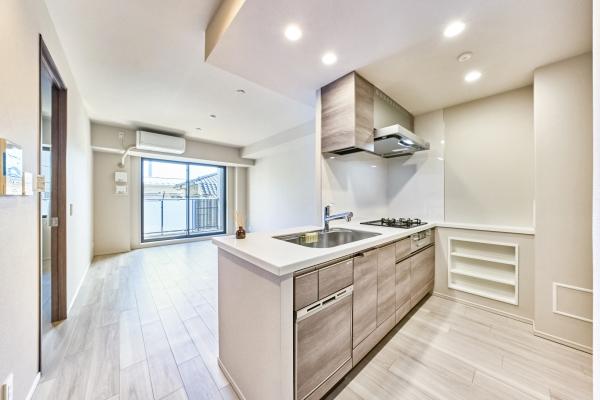 約１３．７帖のリビングダイニングキッチン