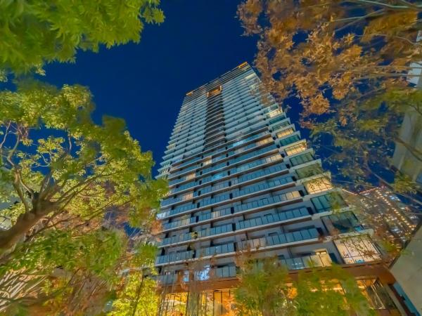33階建て総戸数421戸の大規模タワーマンション