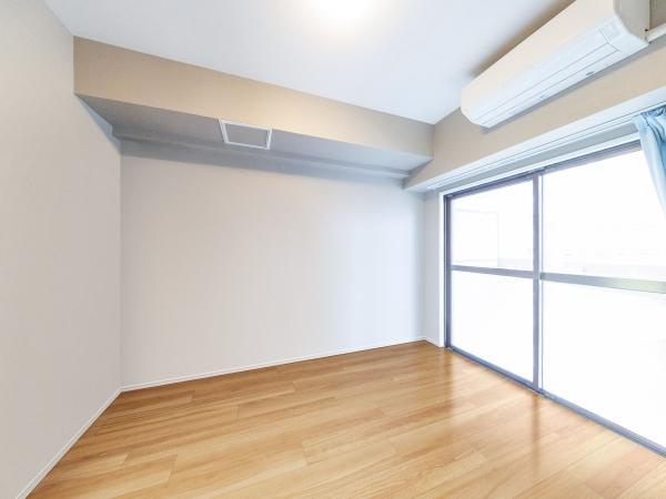 カウンター付きのLDK（CGで作成したリフォームイメージです。）