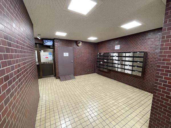 クラシックデザインのライオンズマンション館銘板