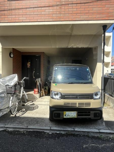 現地南側からの外観写真。