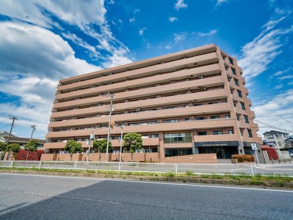 東京メトロ東西線「南行徳」駅徒歩１４分のフラットアプローチ　安全な歩道が続きます