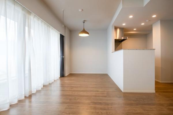 リビングダイニング（現況写真と間取図よりCGにて作成したリフォームイメージです）