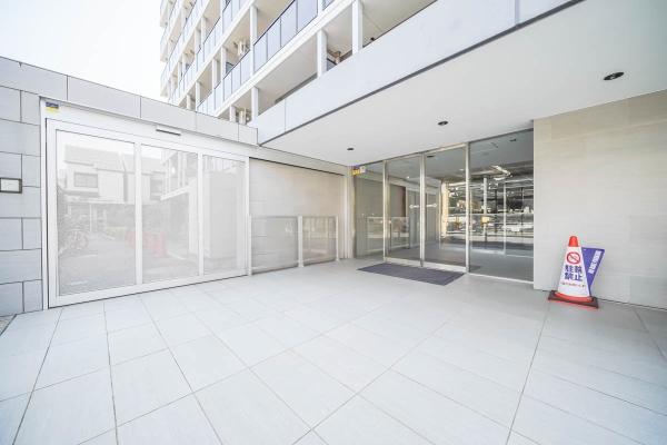 エントランスアプローチ