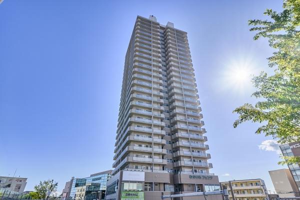 地上27階建てのタワーレジデンス