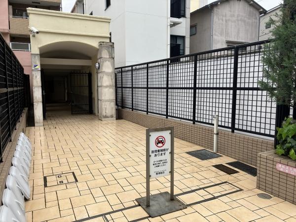 エントランスアプローチ