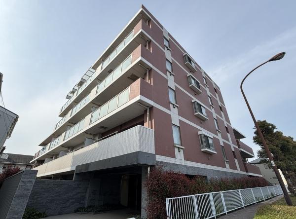 ２０１３年完成のレジデンス