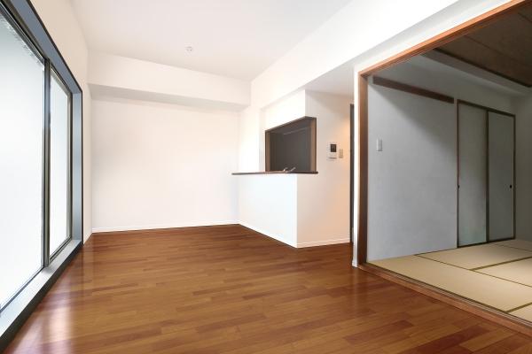 約10.6帖のリビングダイニング（ＣＧで作成したリフォームイメージです）