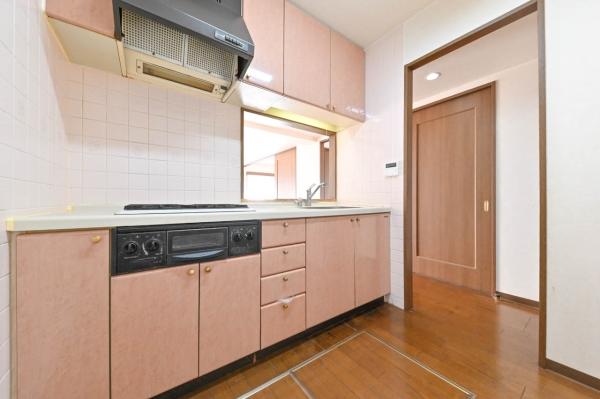 約12帖のリビングダイニング