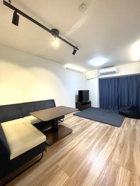 お子様を遊ばせるのも安心な隣接する提供公園