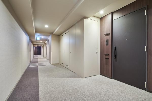 プライバシー重視の内廊下