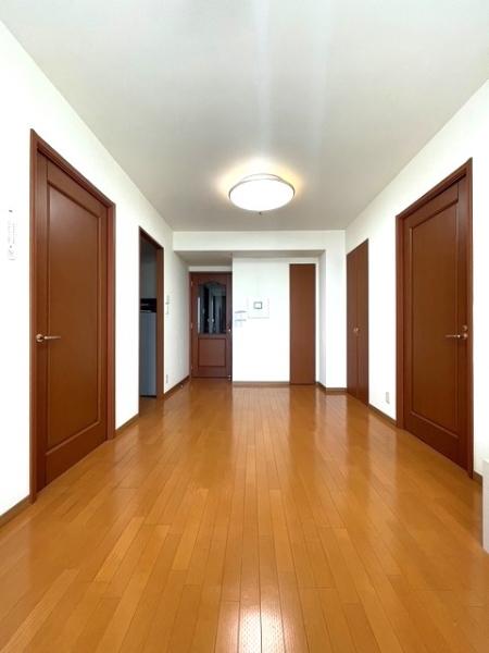 北東側バルコニーからの眺望（眺望は永続的に保証されるものではございません）