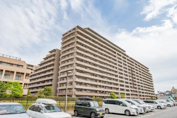 現地外観（総戸数４９０戸）