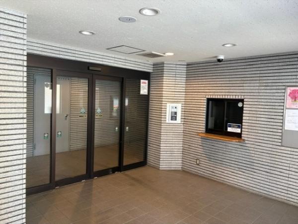 エントランス外観