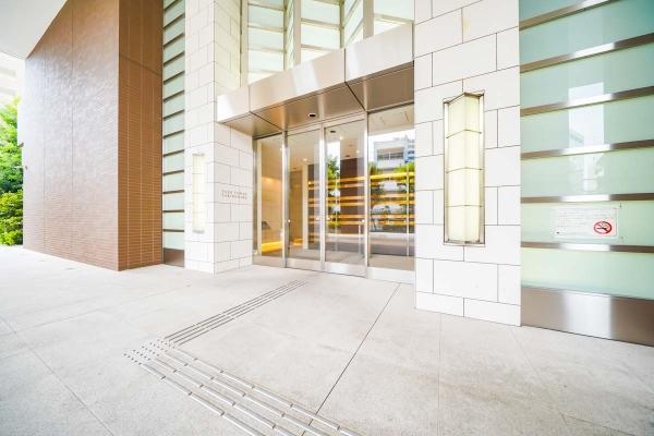 エントランスアプローチ